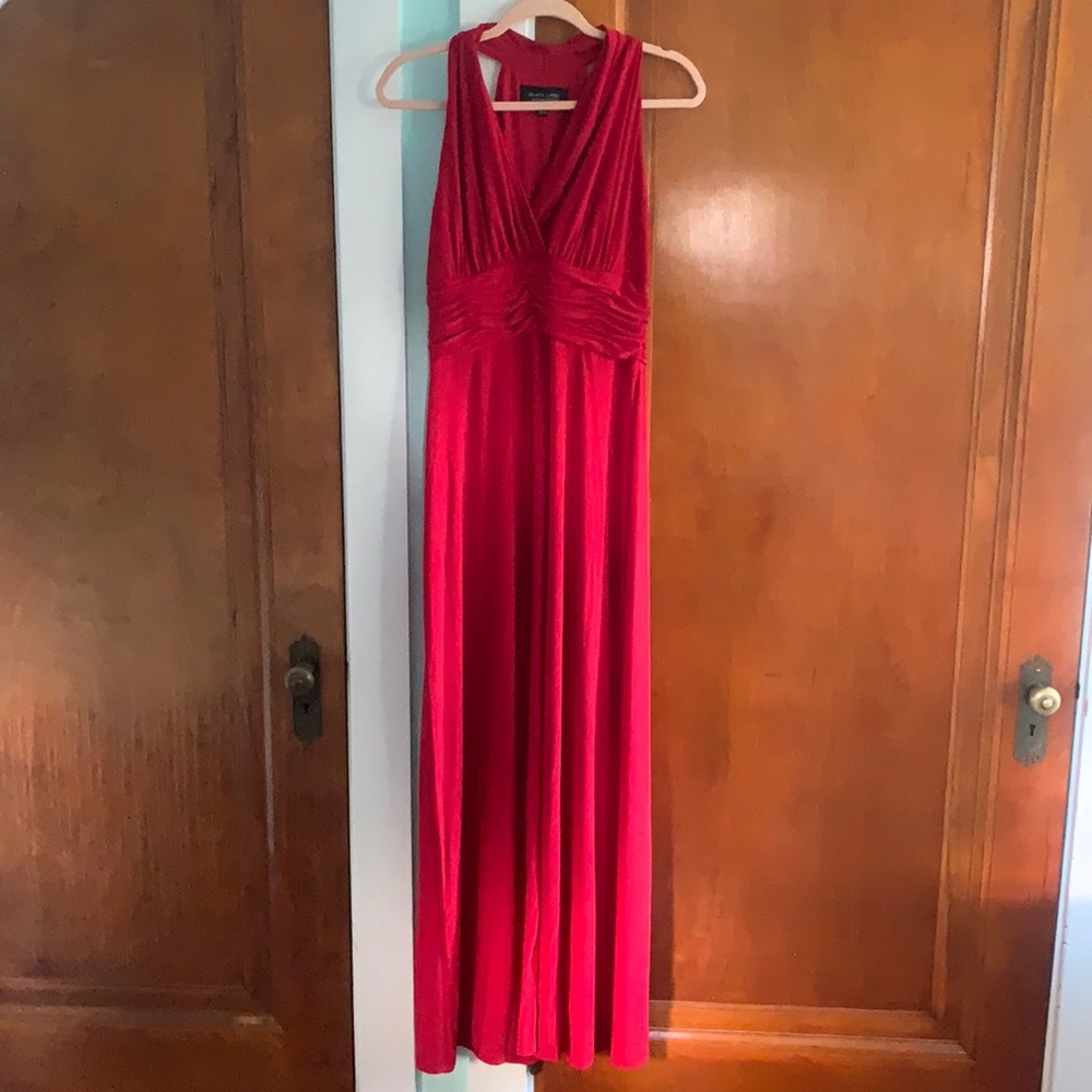 Gown Black label by Evan picone